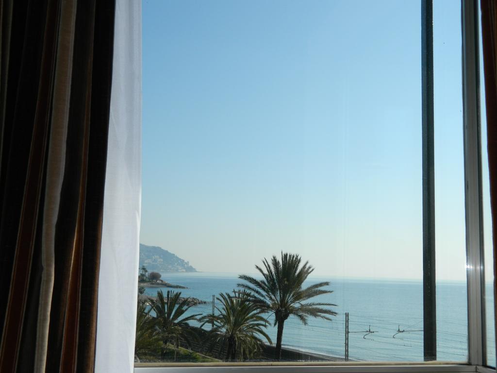 Residence Dei Fiori Bordighera Cameră foto
